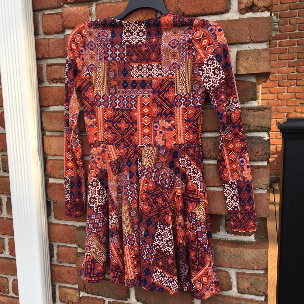 Forever 21 Long Sleeve Patchwork Pattern Dress L - image 6